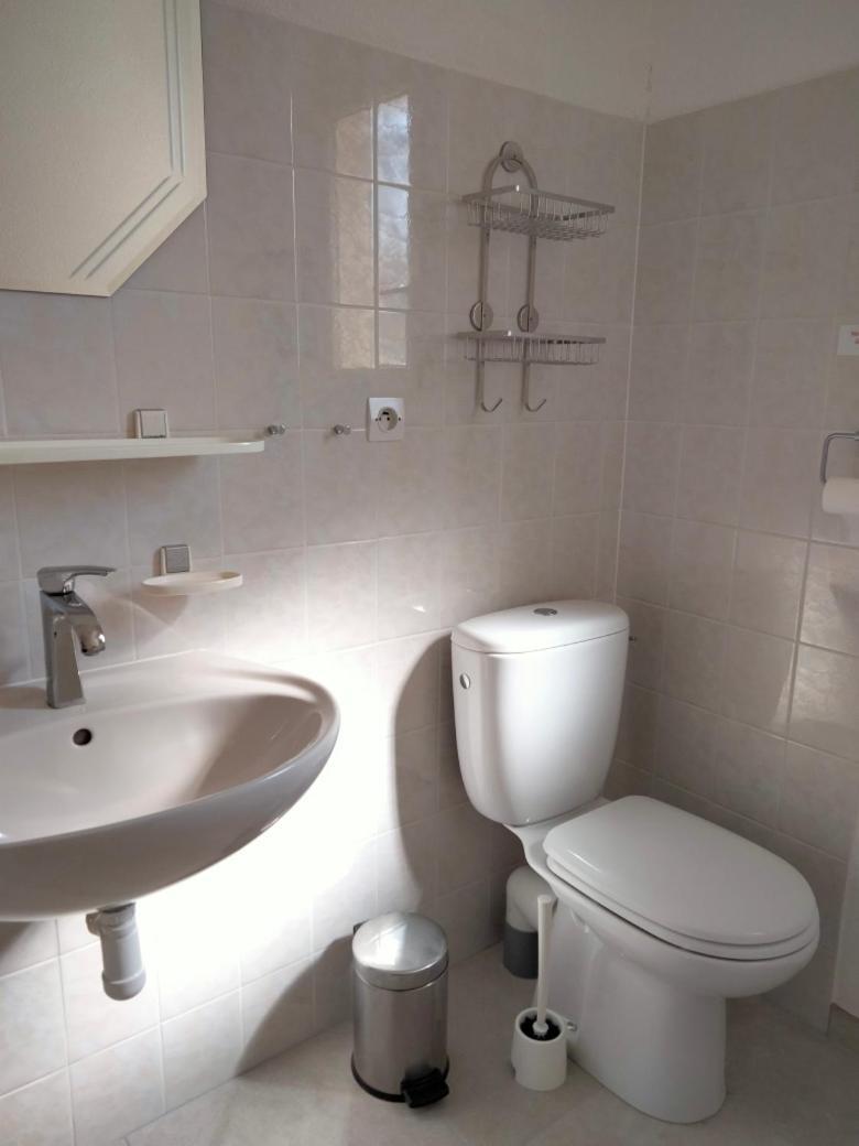 Maison 4 A 6 Pers Quartier Calme Tout Confort Aigues-Mortes Ngoại thất bức ảnh